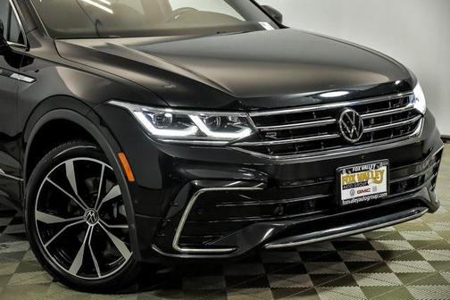 2023 Volkswagen Tiguan 2.0T SEL R-Line 4MOTION