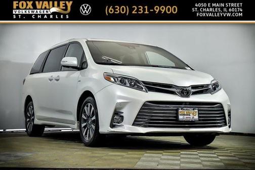 2019 Toyota Sienna XLE