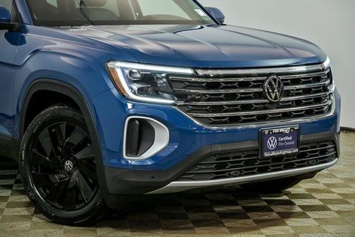 2025 Volkswagen Atlas 2.0T SE w/Technology 4MOTION