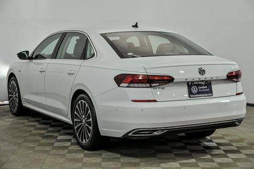 2022 Volkswagen Passat 2.0T Limited Edition