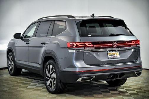 2026 Volkswagen Atlas 2.0T SE w/Technology 4MOTION