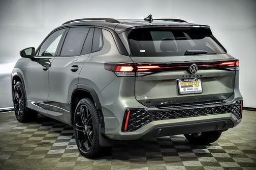 2025 Volkswagen Tiguan 2.0T SE R-Line Black 4MOTION