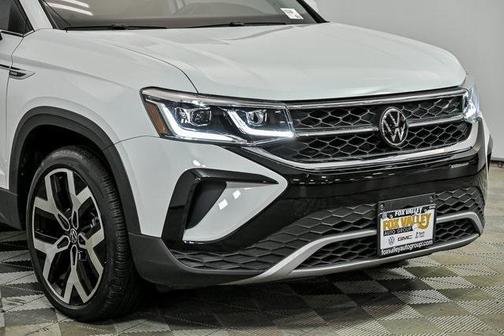 2023 Volkswagen Taos 1.5T SEL