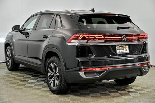2026 Volkswagen Atlas Cross Sport 2.0T SE