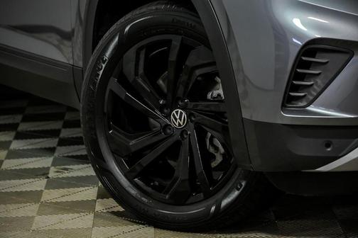 2023 Volkswagen Atlas 3.6L SE w/Technology