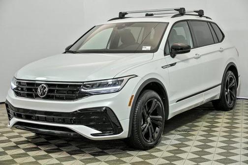 2024 Volkswagen Tiguan 2.0T SE R-Line Black 4MOTION