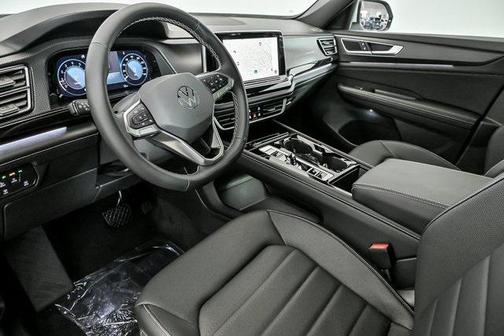 2026 Volkswagen Atlas Cross Sport 2.0T SEL