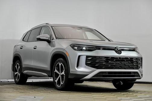 2025 Volkswagen Tiguan 2.0T SE 4MOTION