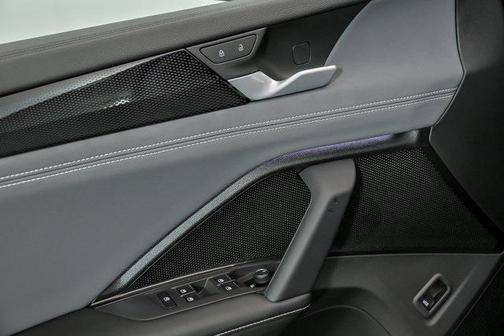 2025 Volkswagen Tiguan 2.0T SE R-Line Black 4MOTION