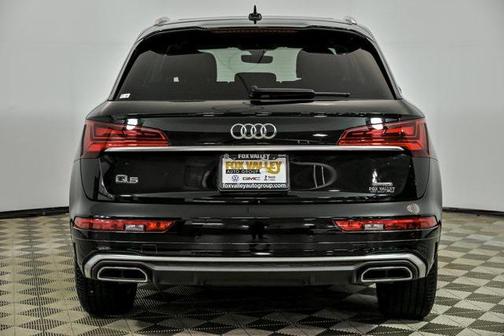 2022 Audi Q5 45 S line Premium Plus