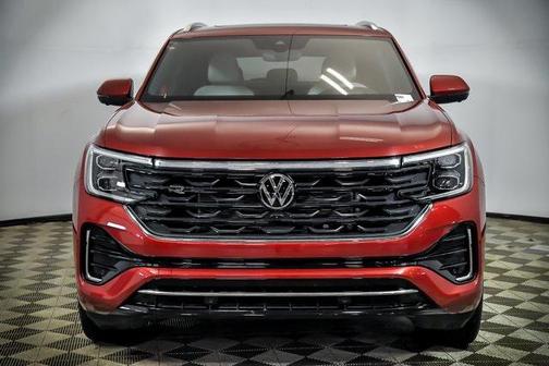 2024 Volkswagen Atlas Cross Sport 2.0T SEL Premium