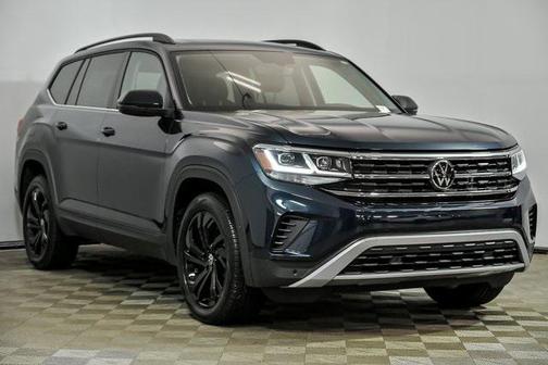 2023 Volkswagen Atlas 3.6L SE w/Technology
