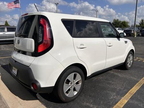 2016 Kia Soul Base