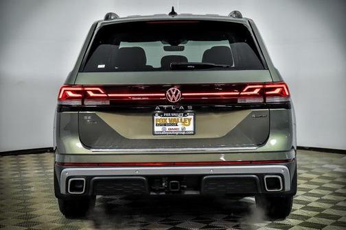 2025 Volkswagen Atlas 2.0T Peak Edition
