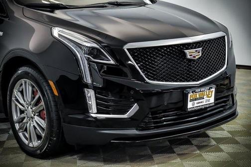 2022 Cadillac XT5 Sport