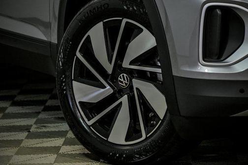 2026 Volkswagen Atlas 2.0T SE w/Technology 4MOTION