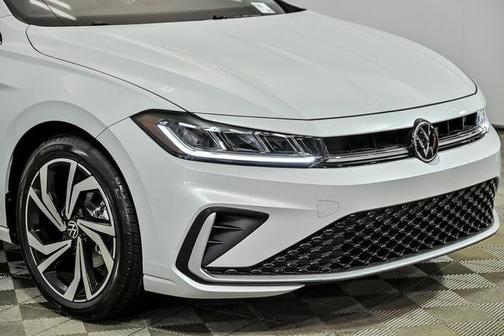 2025 Volkswagen Jetta 1.5T SEL