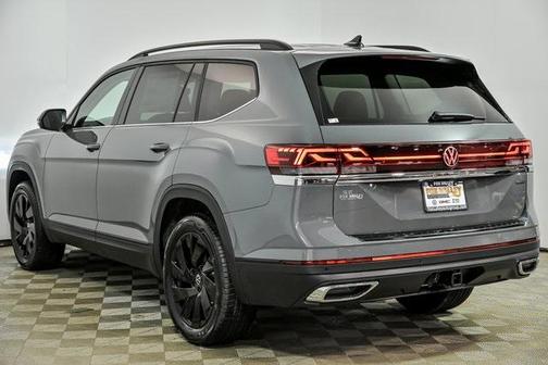 2026 Volkswagen Atlas 2.0T SE w/Technology 4MOTION