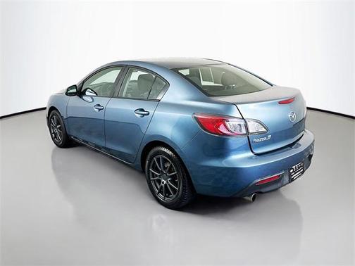 2011 Mazda Mazda3 i Touring