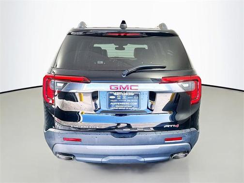 2020 GMC Acadia AT4