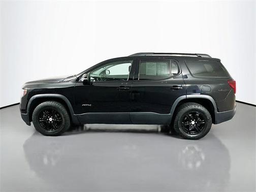 2020 GMC Acadia AT4