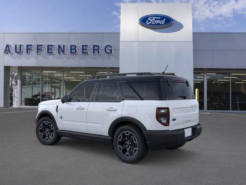 Oxford White 2025 Ford Bronco Sport Outer Banks