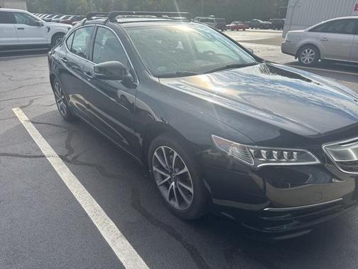 2017 Acura TLX w/Technology Package