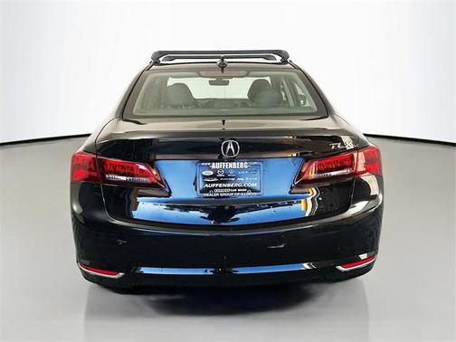 2017 Acura TLX w/Technology Package
