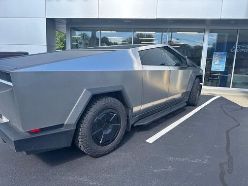 Gray 2024 Tesla Cybertruck Base