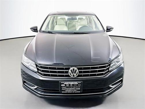 2019 Volkswagen Passat 2.0T Wolfsburg