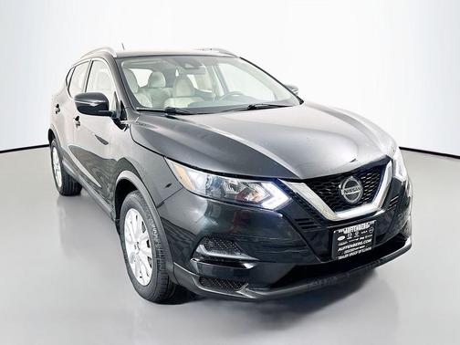 Magnetic Black Pearl 2020 Nissan Rogue Sport SV