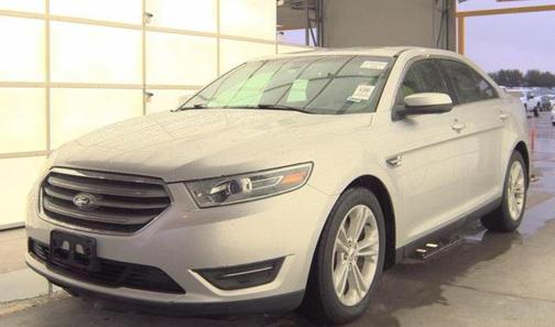 2016 Ford Taurus SEL