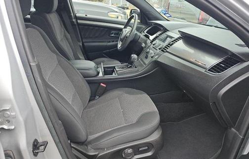 2016 Ford Taurus SEL