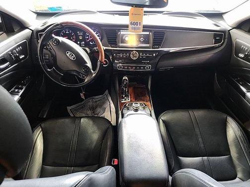 2015 Kia K900 Premium