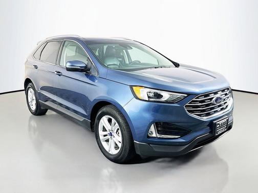 Blue Metallic 2019 Ford Edge SEL