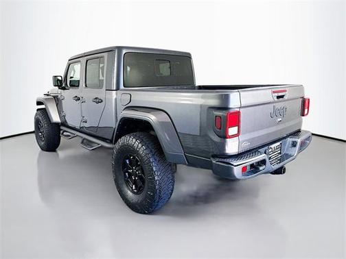 2021 Jeep Gladiator Willys