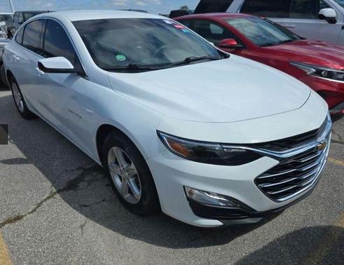 Summit White 2021 Chevrolet Malibu 1LS