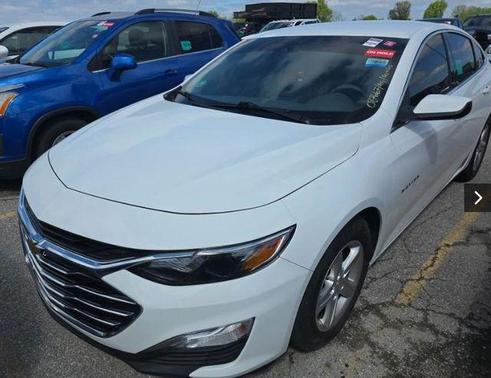 Summit White 2021 Chevrolet Malibu 1LS