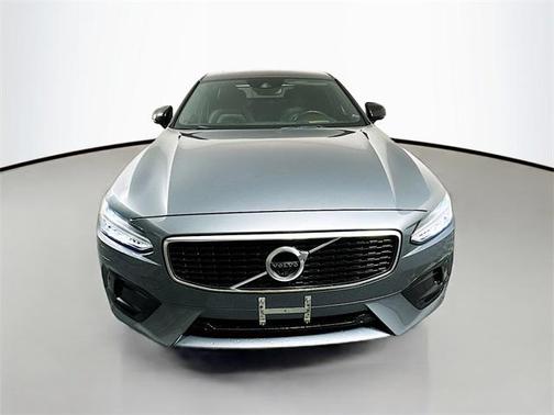 2020 Volvo S90 T6 R-Design