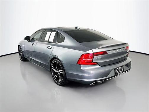 2020 Volvo S90 T6 R-Design