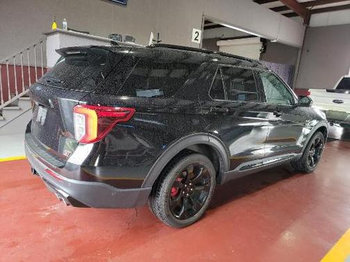 Black Metallic 2020 Ford Explorer ST