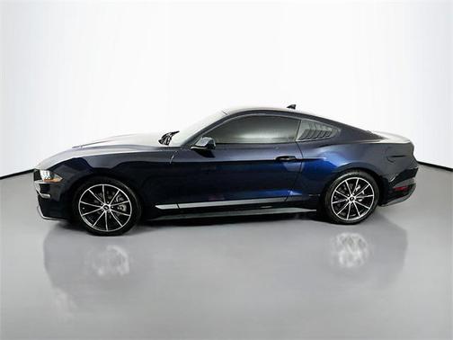 2021 Ford Mustang EcoBoost