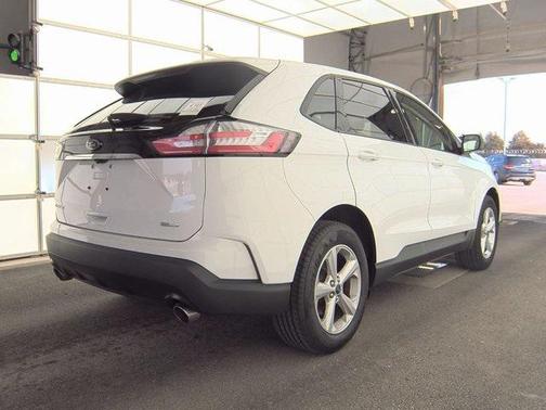 2019 Ford Edge SE