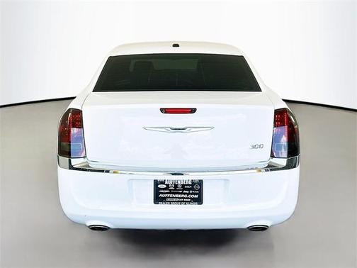 2012 Chrysler 300 Limited