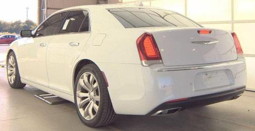 2017 Chrysler 300C Base