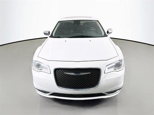 2017 Chrysler 300C Base