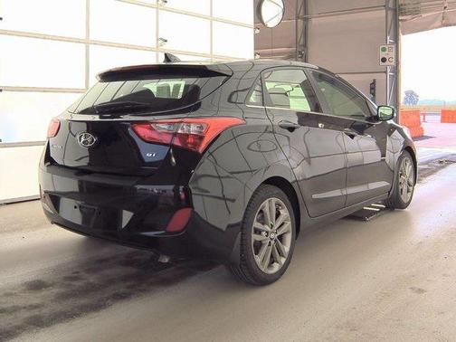 2016 Hyundai Elantra GT Base