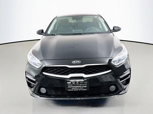 Aurora Black Pearl 2020 Kia Forte LXS