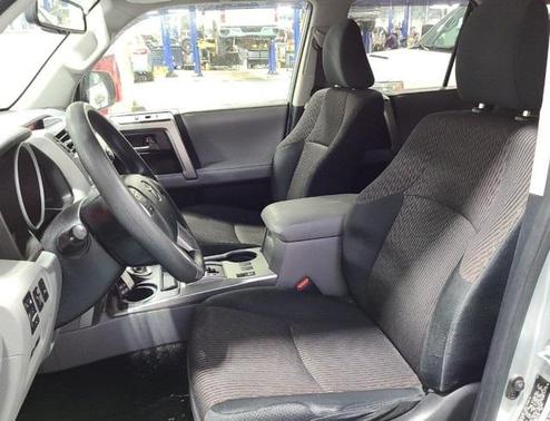 2013 Toyota 4Runner SR5