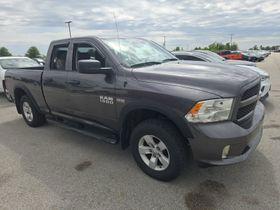 Granite Crystal Metallic Clearcoat 2017 RAM 1500 Express